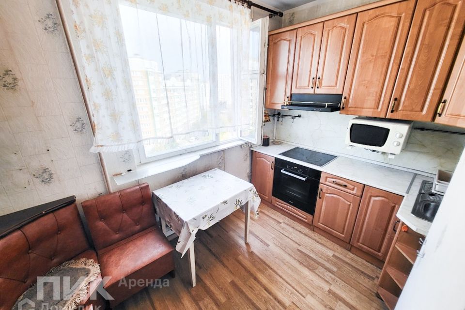 Сдаётся 1-комнатная квартира, 37 м²