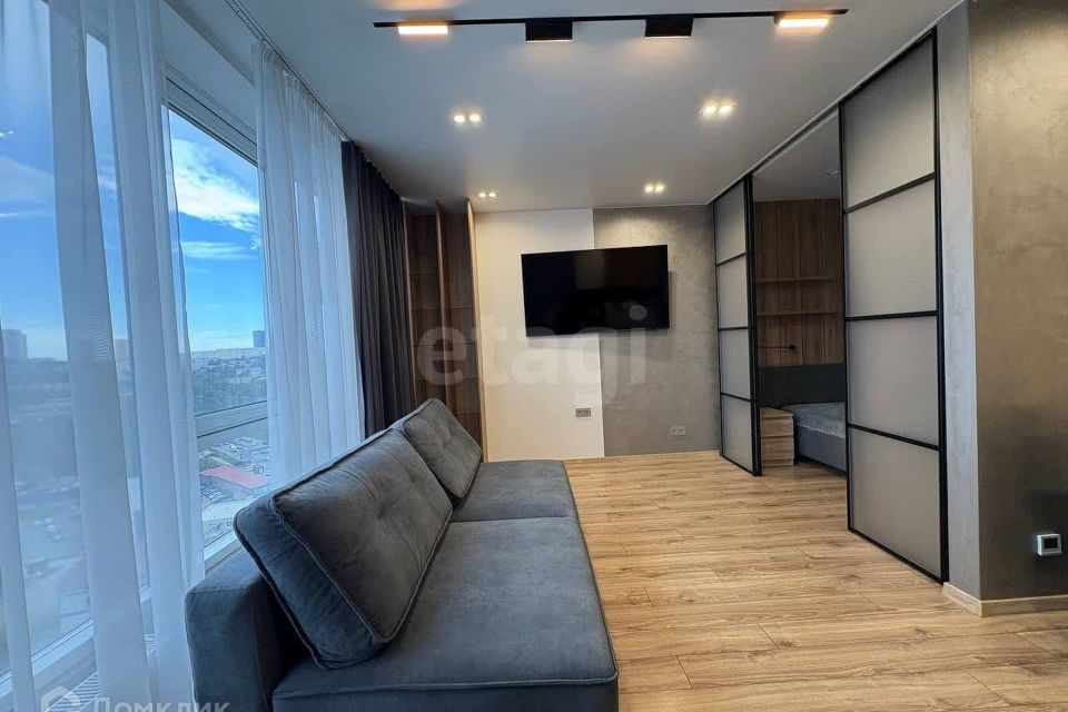 Продаётся 1-комнатная квартира, 55.3 м²