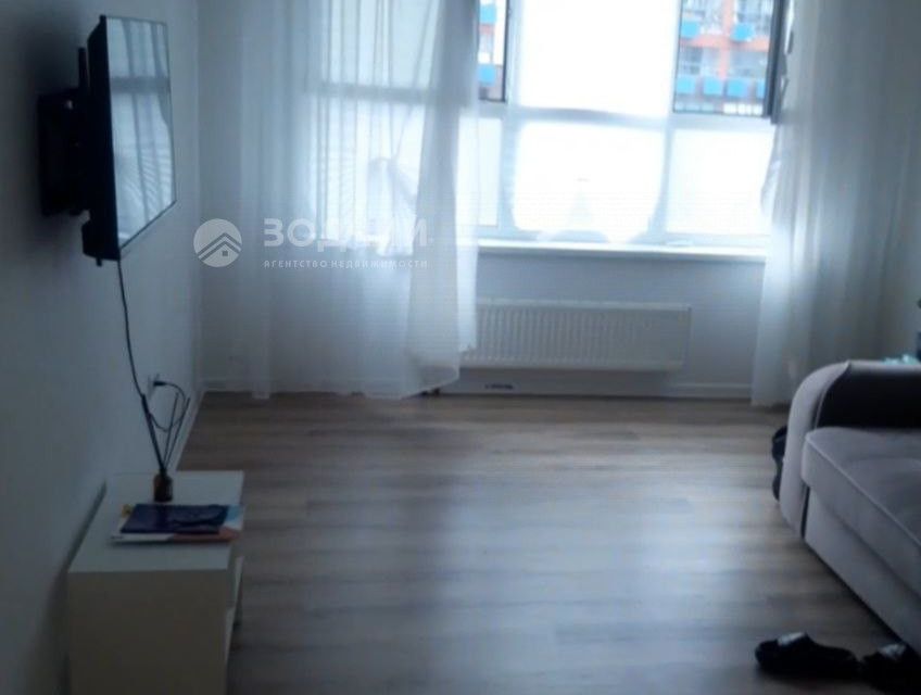 Продаётся 1-комнатная квартира, 36.9 м²