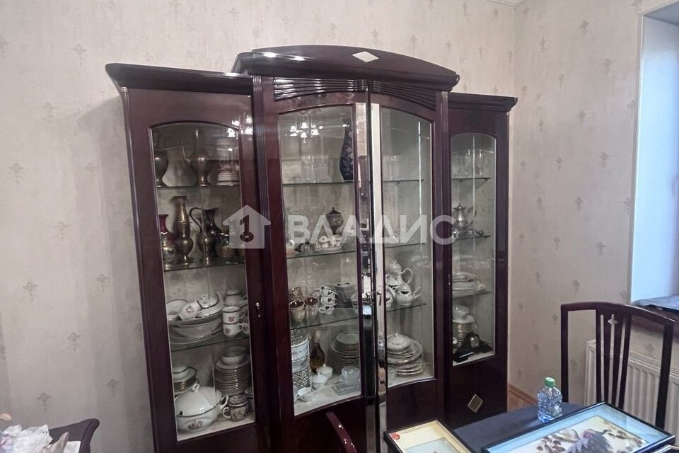 Продаётся 2-комнатная квартира, 100 м²