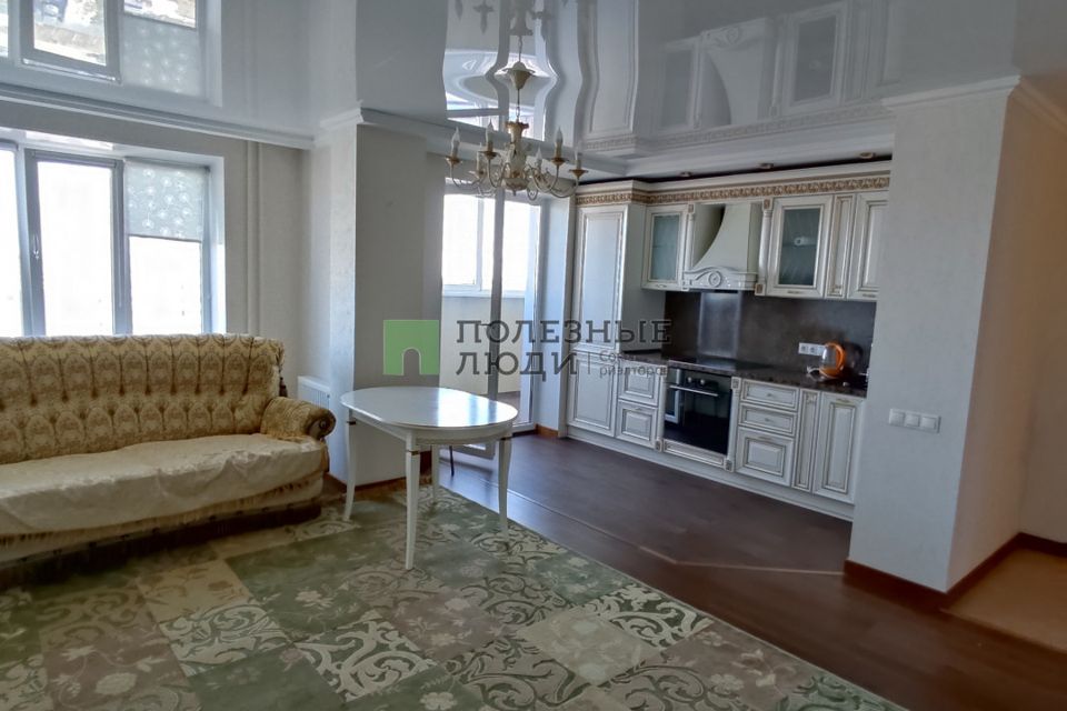 Продаётся 3-комнатная квартира, 91.4 м²