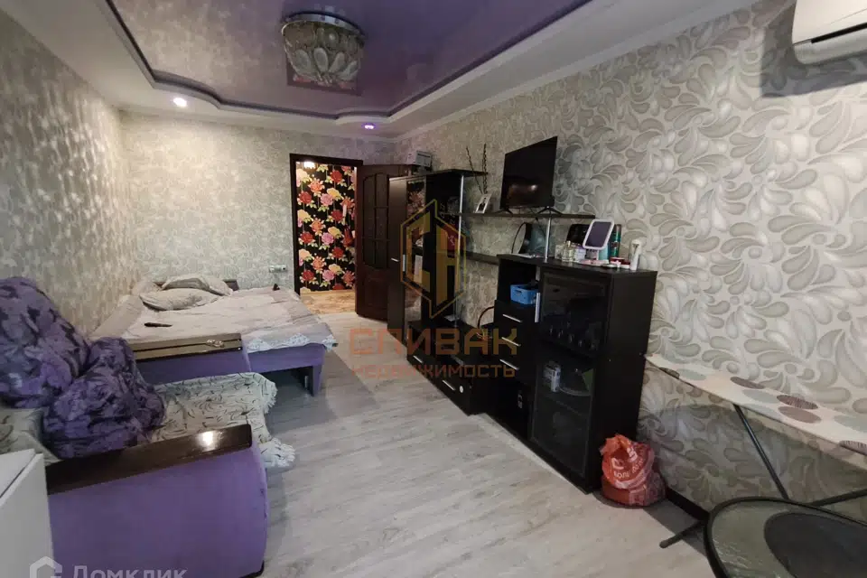 Продаётся 2-комнатная квартира, 53.6 м²