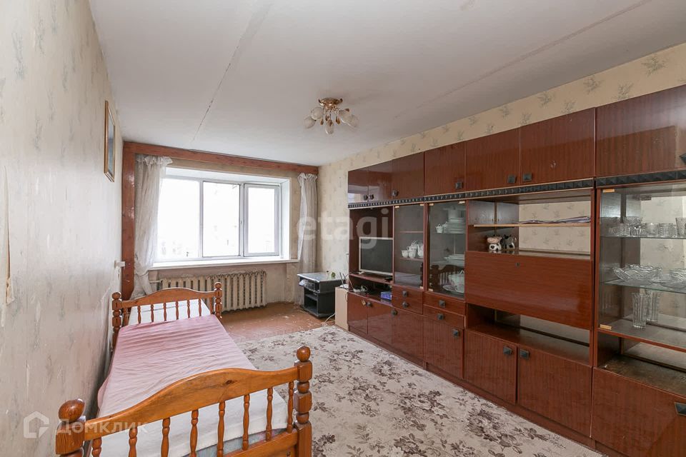 Продаётся 3-комнатная квартира, 55.9 м²