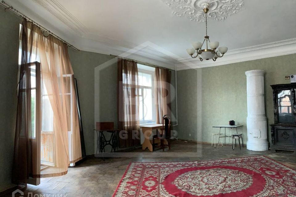 Продаётся комната в 6-комн. квартире, 40.1 м²