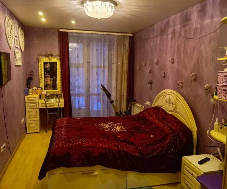 Продаётся 3-комнатная квартира, 70.5 м²