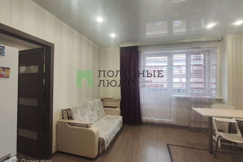 Продаётся 3-комнатная квартира, 49 м²
