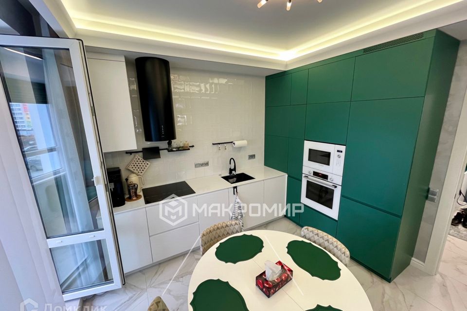 Продаётся 2-комнатная квартира, 65.2 м²