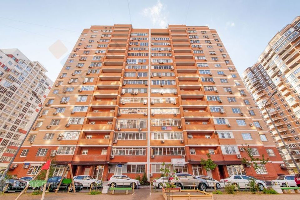 Продаётся 1-комнатная квартира, 48 м²