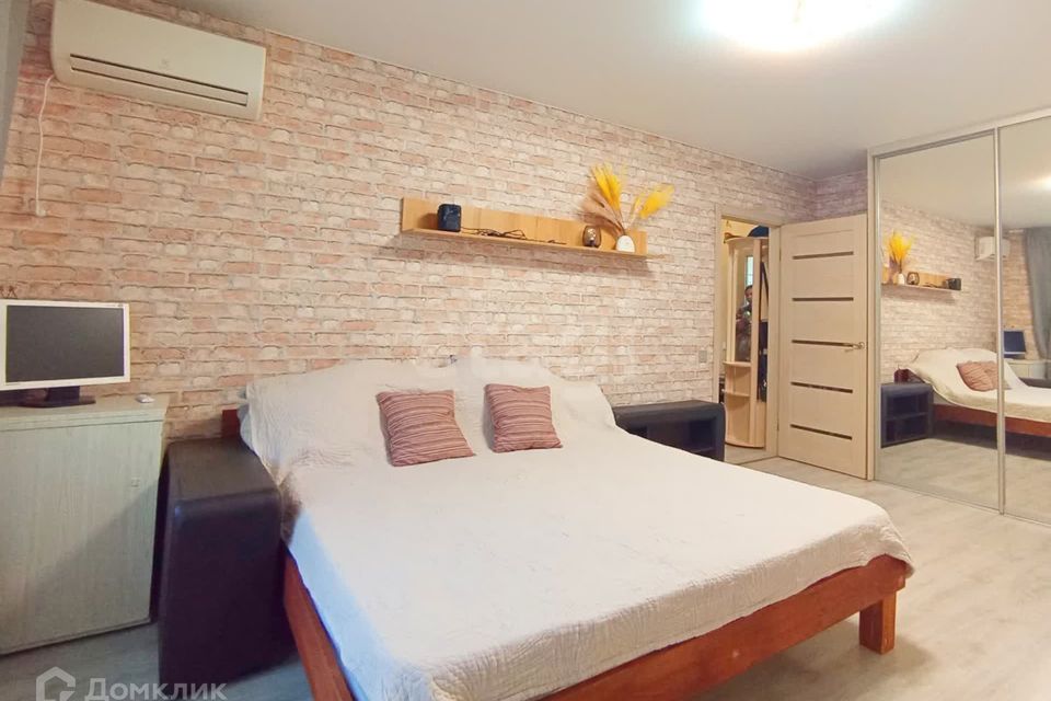 Продаётся 1-комнатная квартира, 37.1 м²