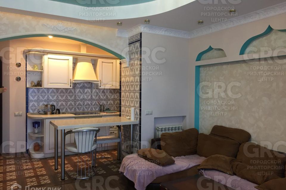 Продаётся 3-комнатная квартира, 77 м²