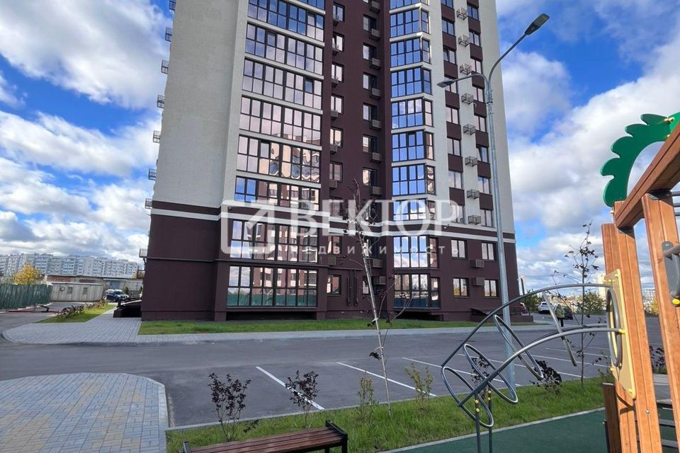Продаётся 1-комнатная квартира, 38.7 м²