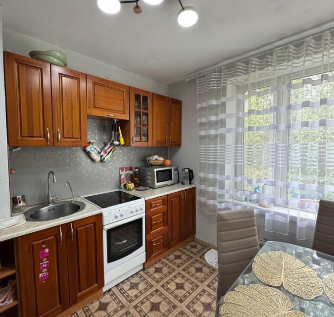 Продаётся 3-комнатная квартира, 64 м²