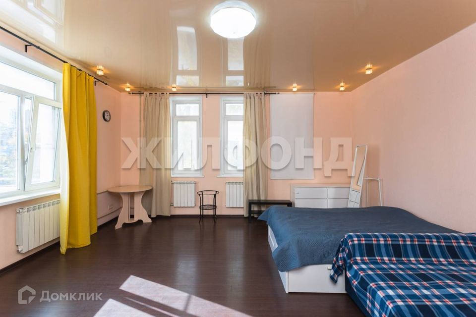Продаётся комната в 3-комн. квартире, 30.6 м²