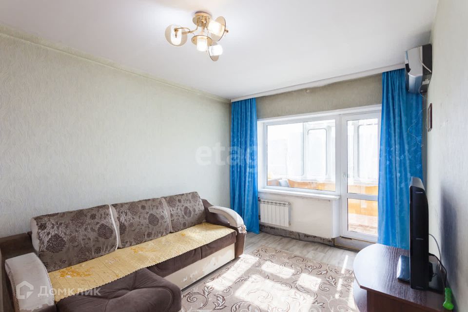 Продаётся 3-комнатная квартира, 59.4 м²
