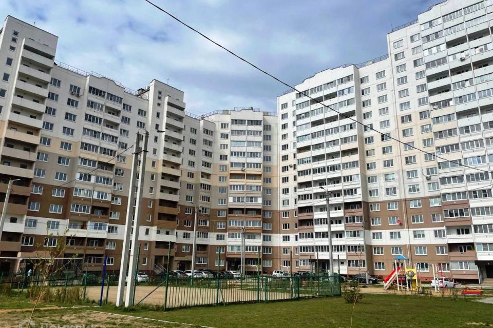 Продаётся 1-комнатная квартира, 39.2 м²