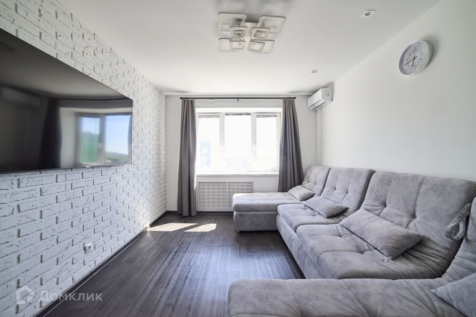 Продаётся 2-комнатная квартира, 50.4 м²