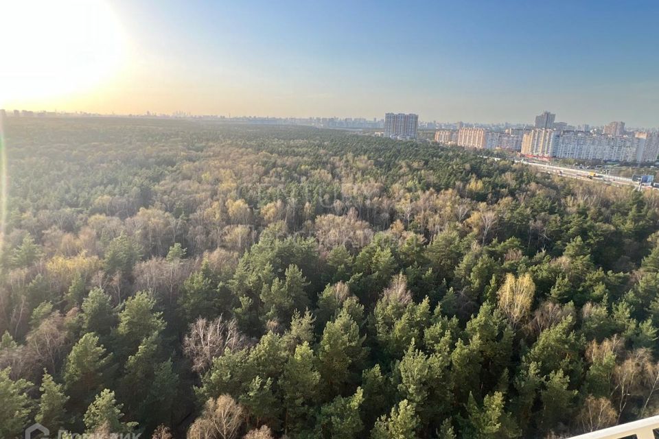 Продаётся 2-комнатная квартира, 76 м²