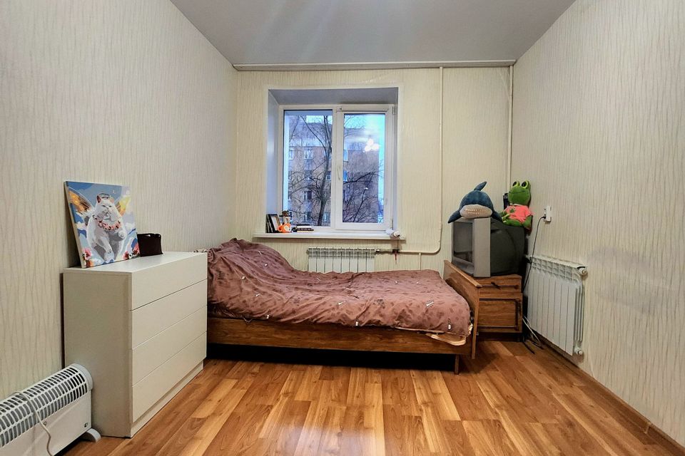 Продаётся комната в 4-комн. квартире, 12 м²