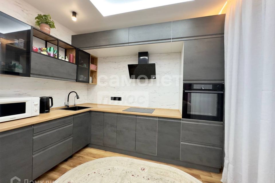 Продаётся 3-комнатная квартира, 68.4 м²