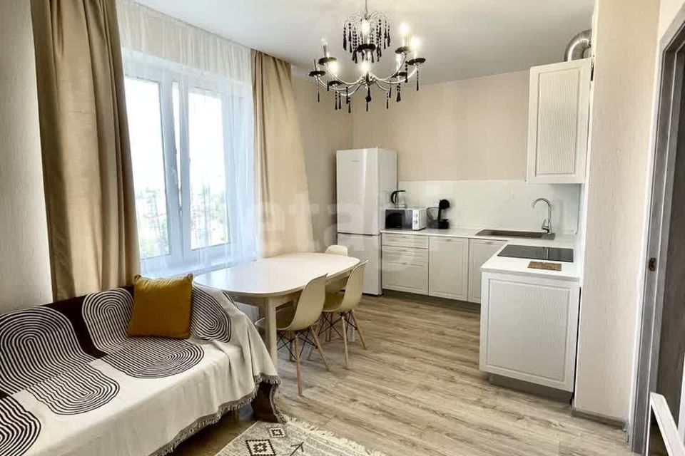 Сдаётся 2-комнатная квартира, 61.9 м²
