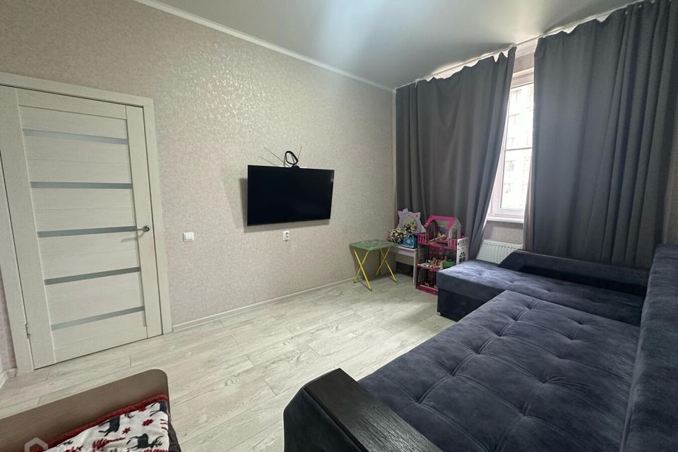 Продаётся 1-комнатная квартира, 37 м²