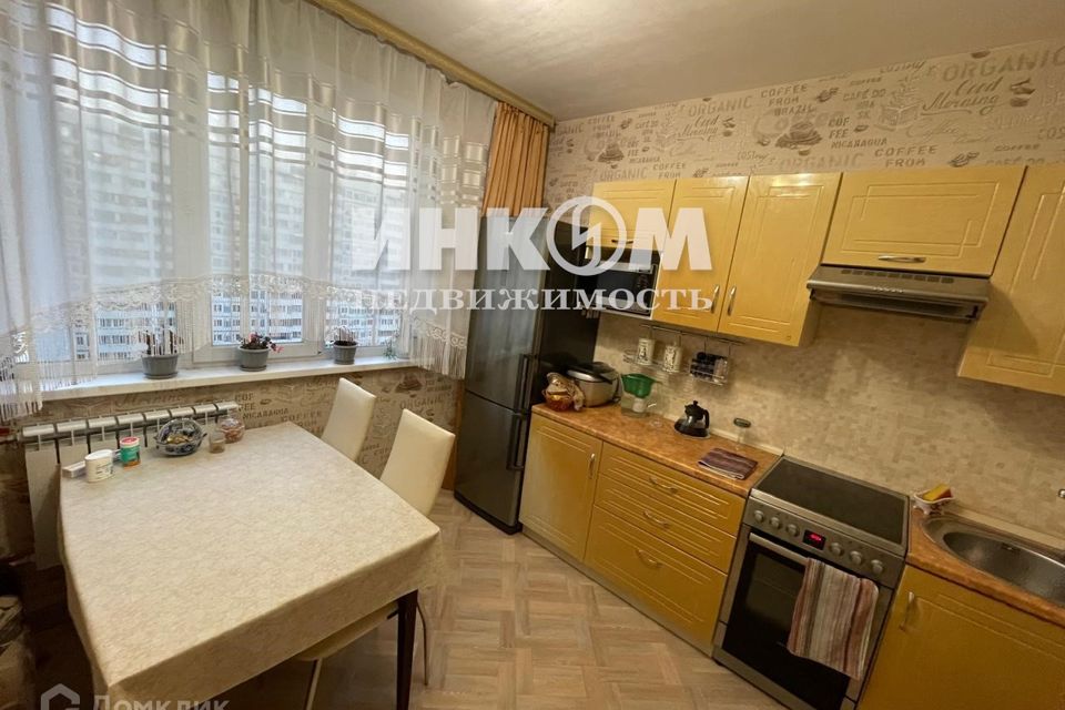Сдаётся 2-комнатная квартира, 56 м²