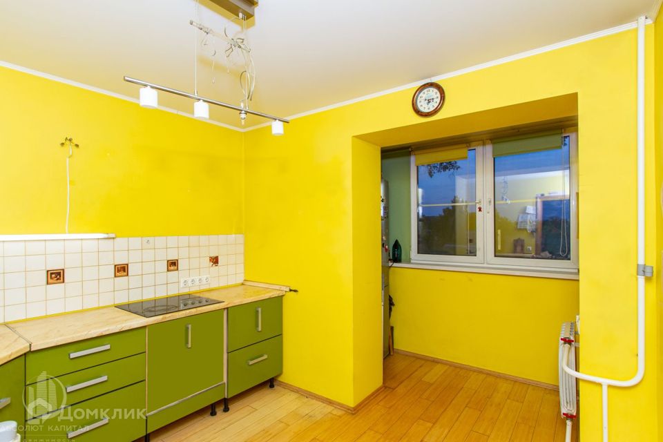 Продаётся 1-комнатная квартира, 41.7 м²