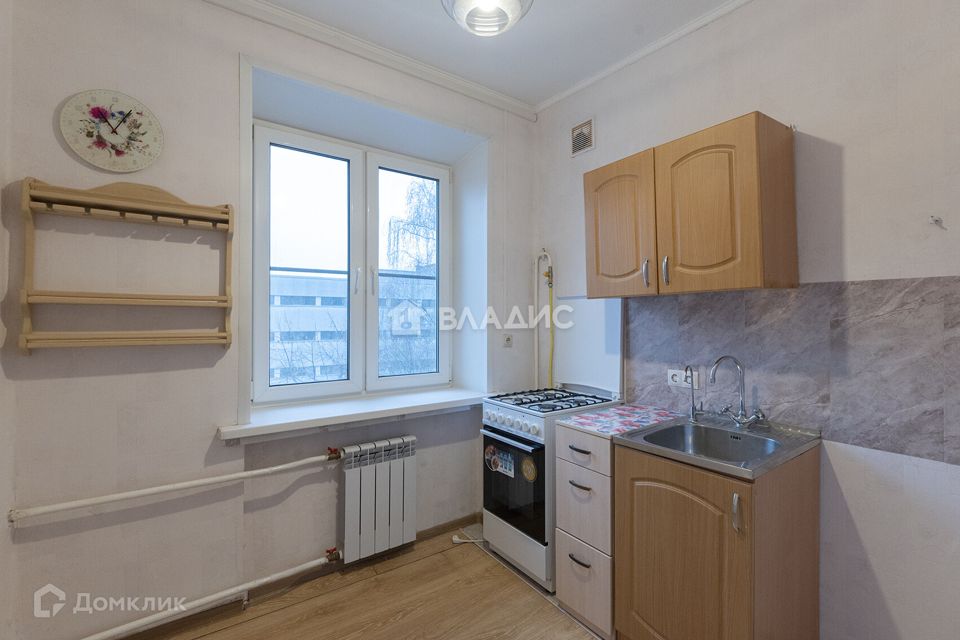 Продаётся 3-комнатная квартира, 55.6 м²