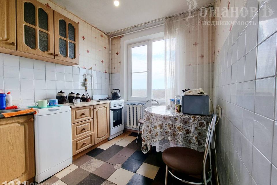 Продаётся 4-комнатная квартира, 70 м²