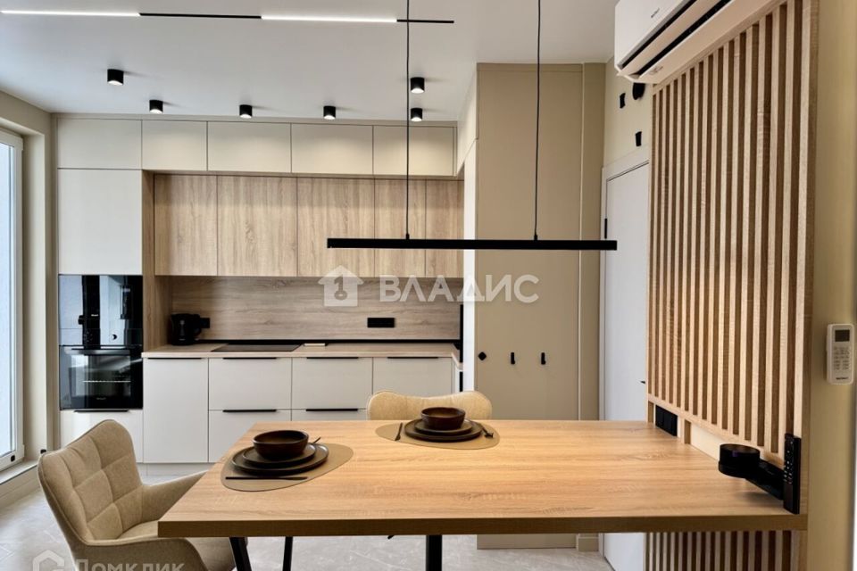 Продаётся 1-комнатная квартира, 51 м²