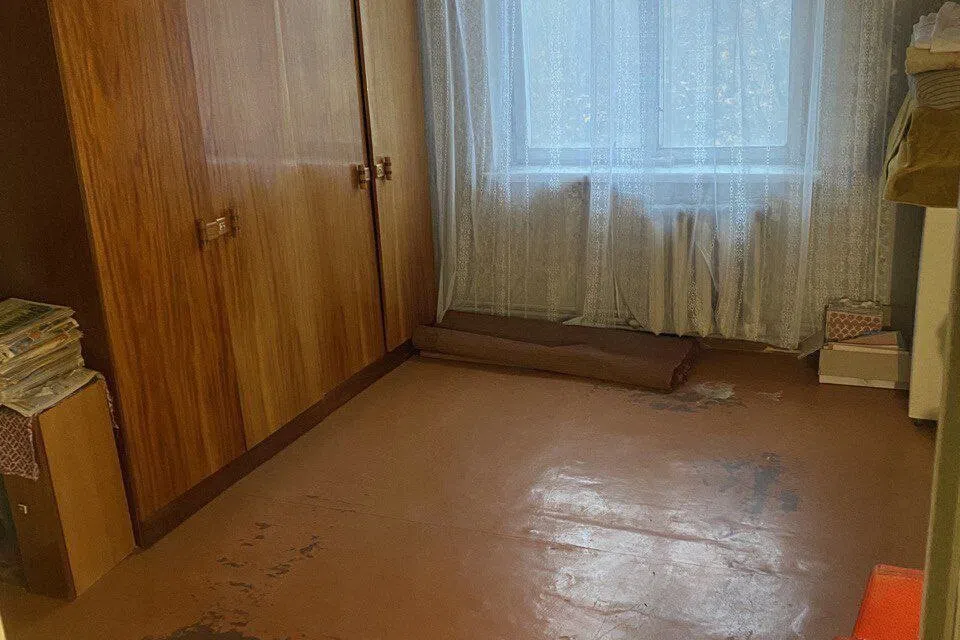 Продаётся 4-комнатная квартира, 81 м²