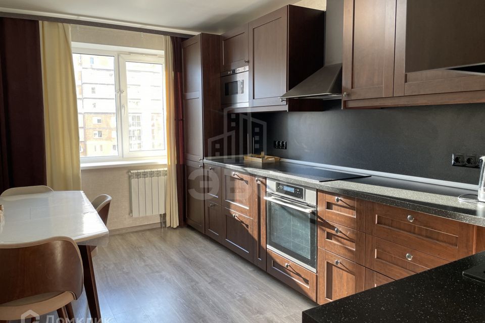 Сдаётся 2-комнатная квартира, 53.6 м²