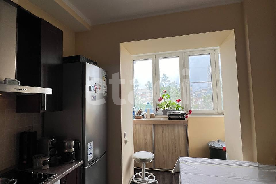 Продаётся 2-комнатная квартира, 57.69 м²
