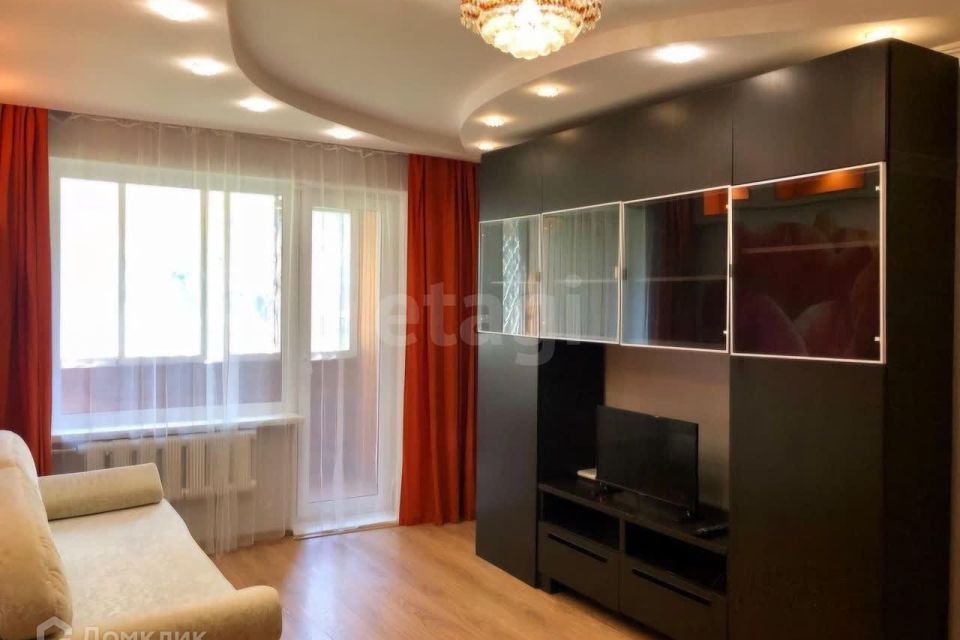Сдаётся 2-комнатная квартира, 60 м²