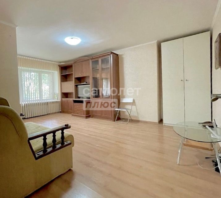 Продаётся 1-комнатная квартира, 32.7 м²