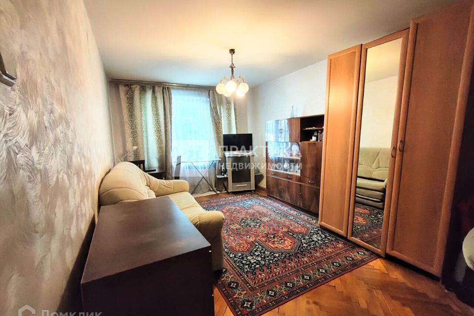 Продаётся 3-комнатная квартира, 64.8 м²
