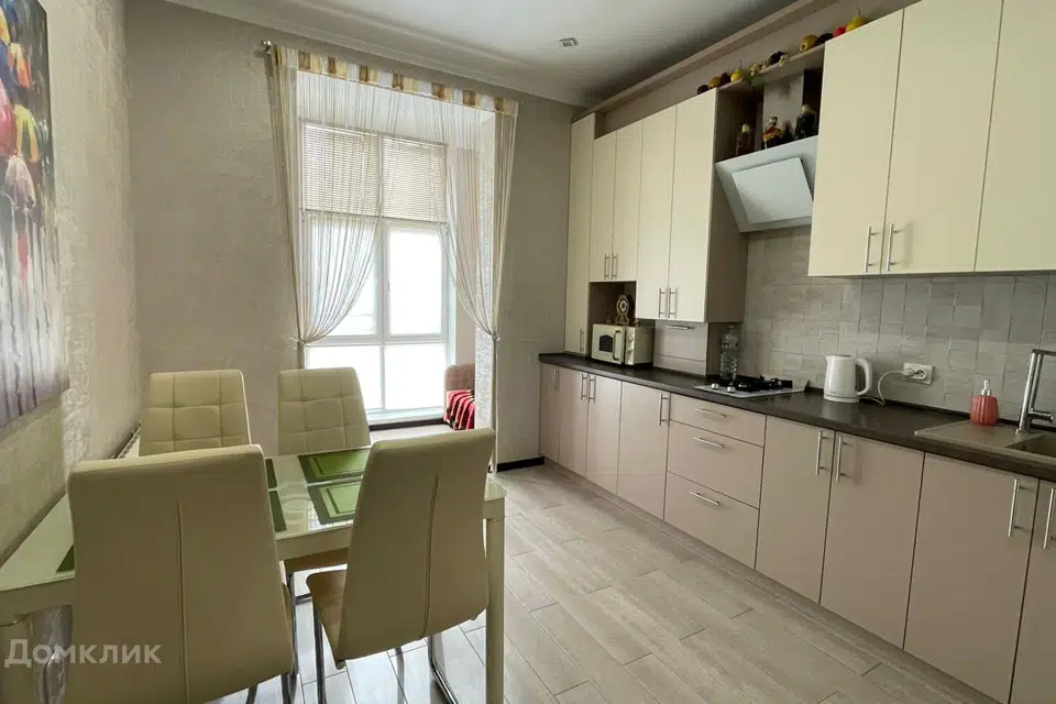 Сдаётся 1-комнатная квартира, 45.3 м²