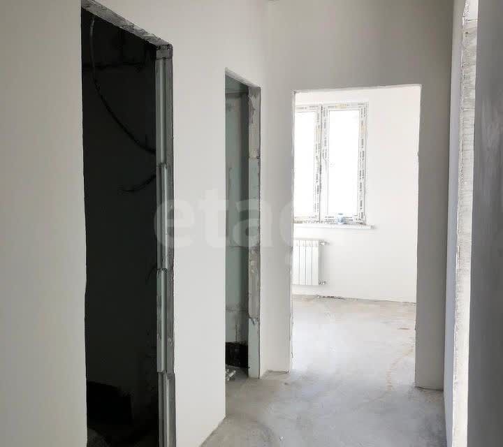 Продаётся 2-комнатная квартира, 56.6 м²