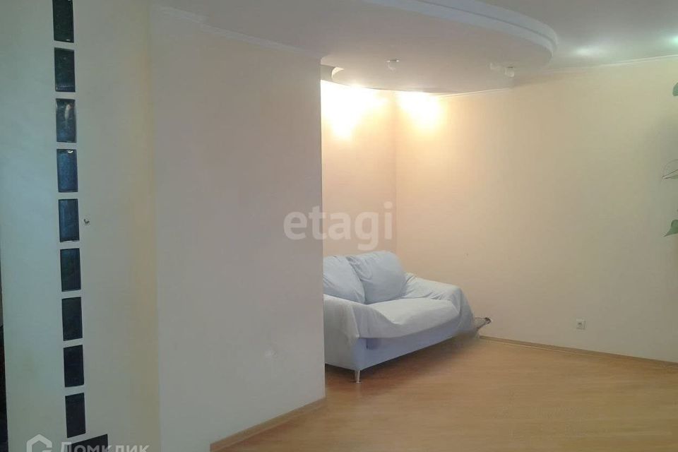 Продаётся 3-комнатная квартира, 110 м²