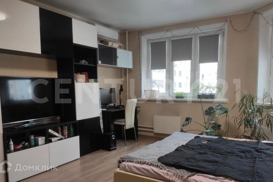 Продаётся 1-комнатная квартира, 42.4 м²