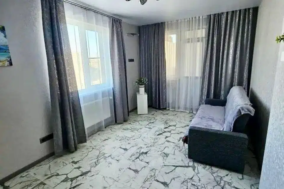 Продаётся 2-комнатная квартира, 53.8 м²