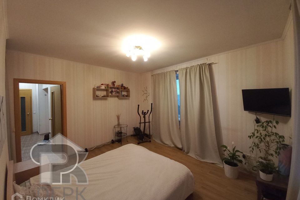 Продаётся 1-комнатная квартира, 52.5 м²