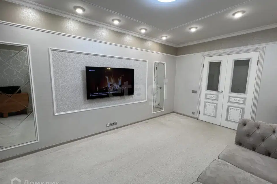Продаётся 4-комнатная квартира, 100 м²