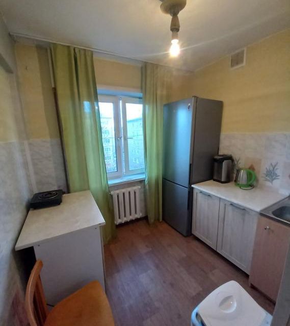Продаётся 3-комнатная квартира, 58.6 м²