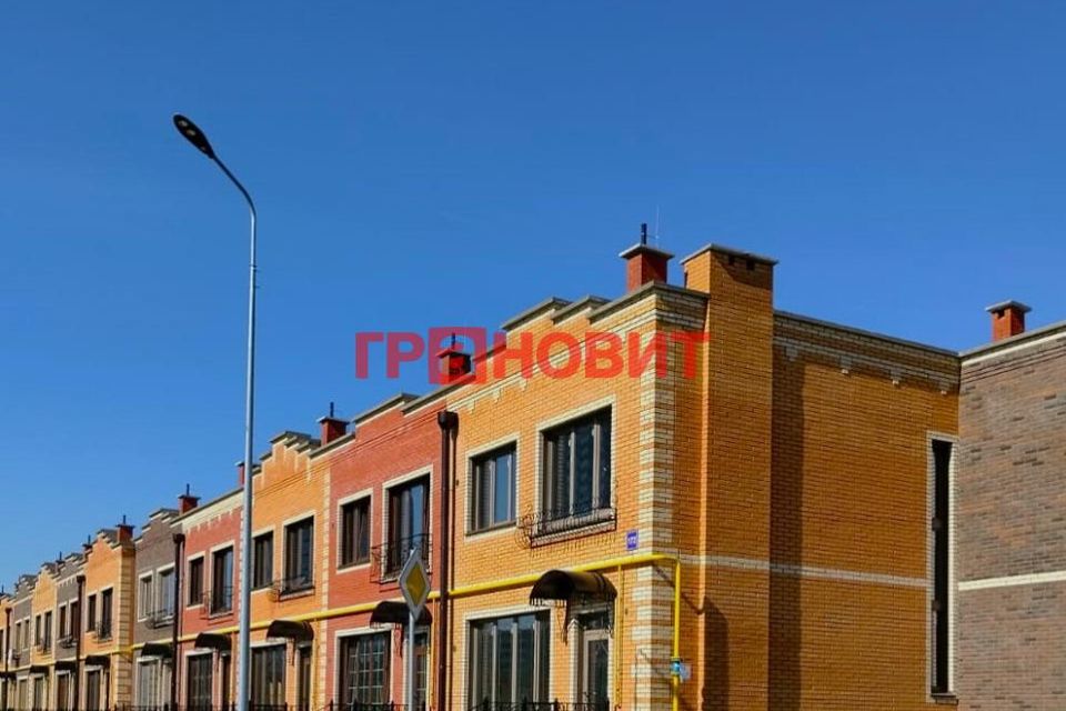 Продаётся 2-комнатная квартира, 77 м²