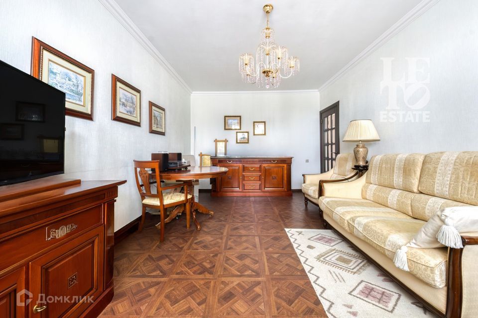 Продаётся 2-комнатная квартира, 58.8 м²