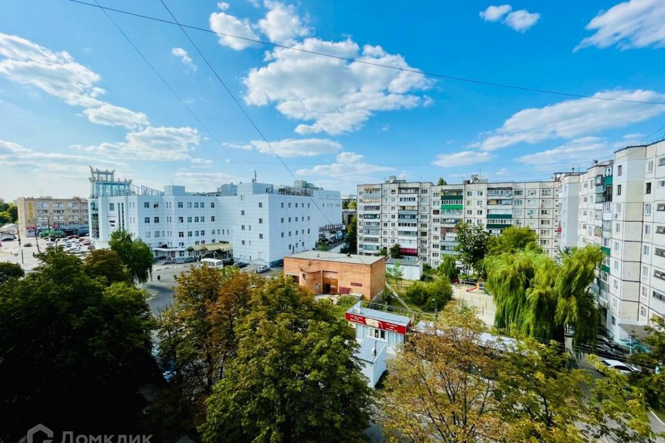 Продаётся 3-комнатная квартира, 59.5 м²