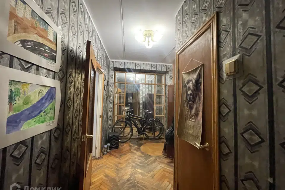 Продаётся 2-комнатная квартира, 58 м²