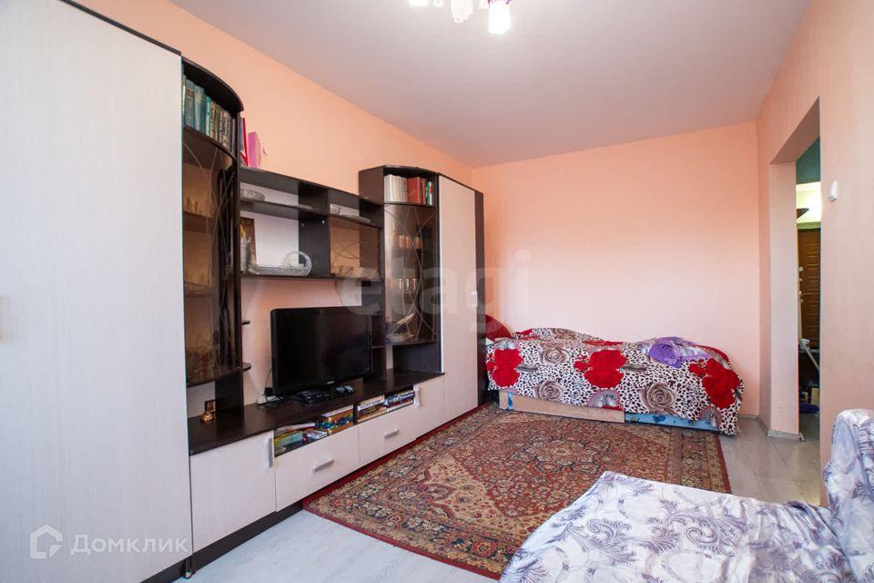 Продаётся 1-комнатная квартира, 40.6 м²