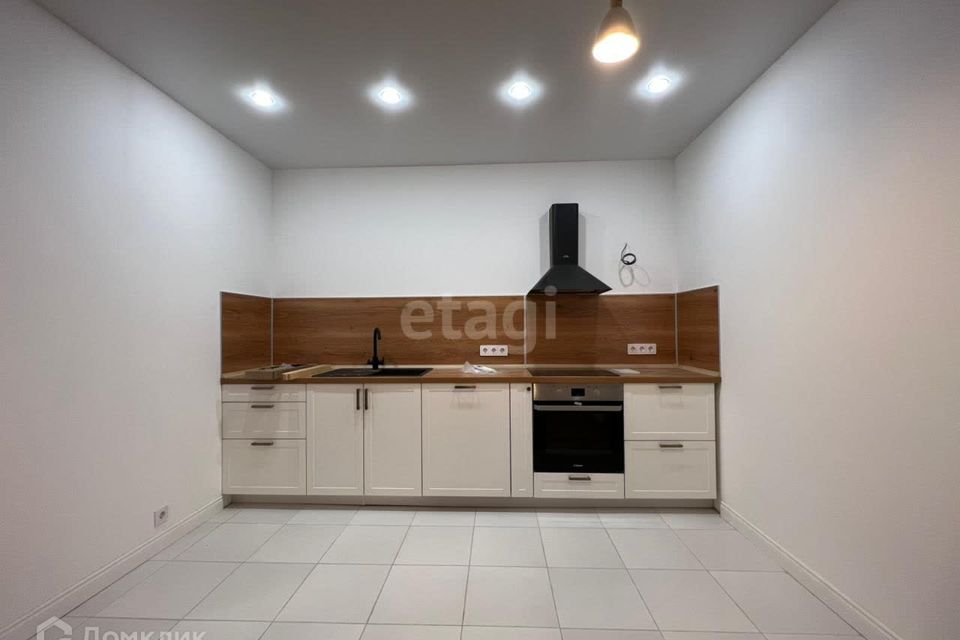 Сдаётся 2-комнатная квартира, 57 м²